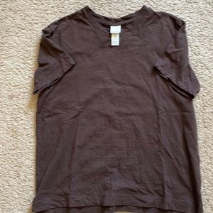 H&M boxy brown t-shirt.